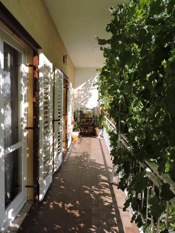 Apartamento Maja Makarska Exterior foto